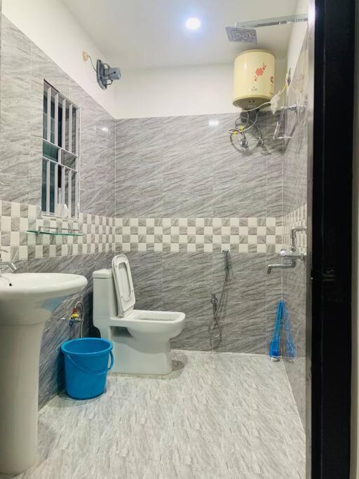 Appartamento White Orchid, Unique & Stylish, Executive 2Bhk. Guwahati Esterno foto